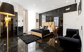 Nova Suite